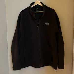 Black men’s North Face zip up fleece